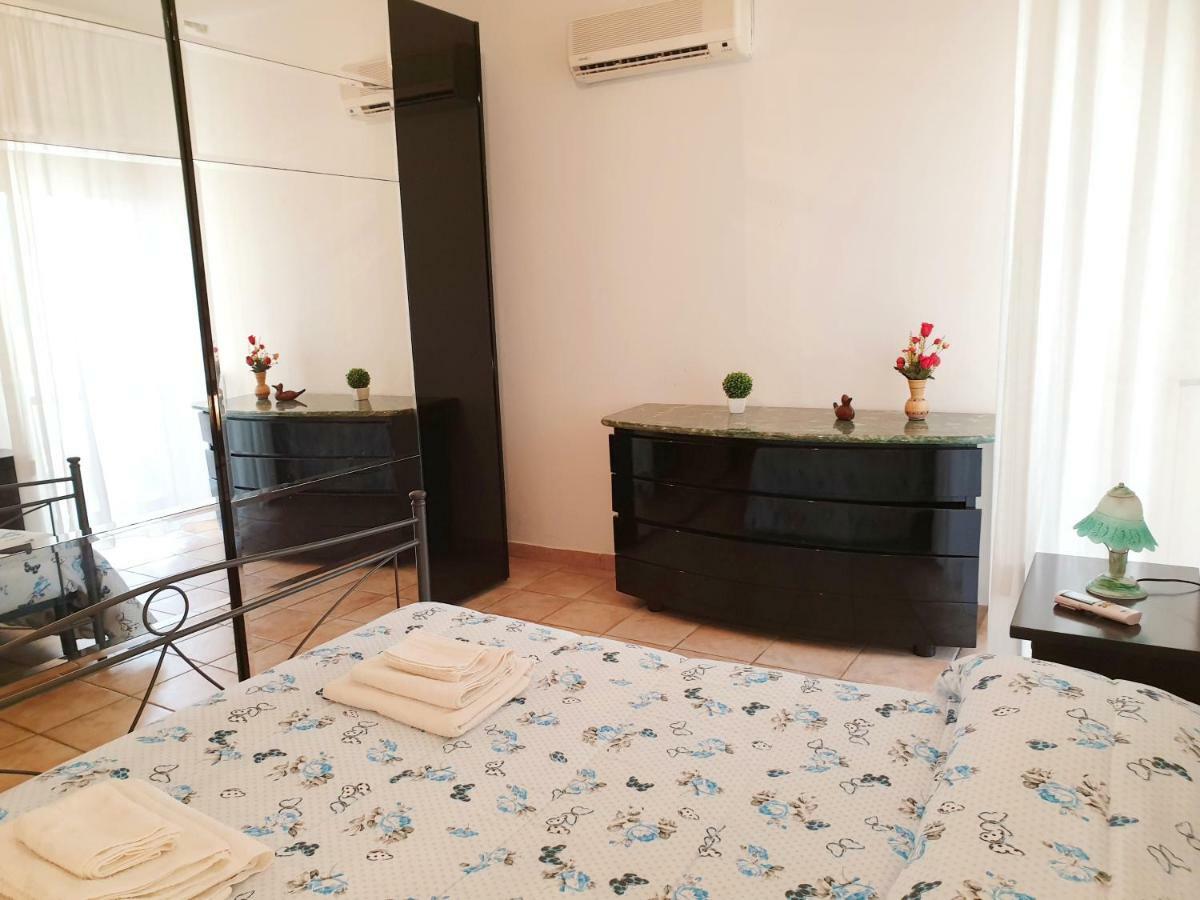Residenza Estate Vista Mare Apartment Gallipoli Ngoại thất bức ảnh